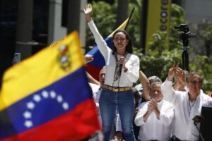 No habrá paz en Colombia mientras Maduro esté en Miraflores, dijo MCM