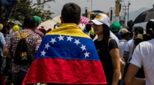 Observatorio de la Diáspora Venezolana estima que más del 60% de la población piensa emigrar