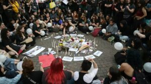 Padre de cantante de One Direction llega a Argentina tras la muerte de su hijo - AlbertoNews