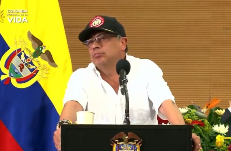 Petro asegura que el Gobierno iniciará "la compra estatal de cosecha de coca" a campesinos - AlbertoNews