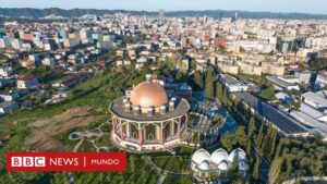 Por qué Albania quiere crear en su capital un microestado más pequeño que el Vaticano