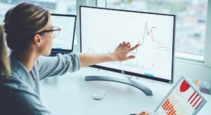 Por qué hay que tener el 'sesgo de trading alcista' pese a los vaivenes