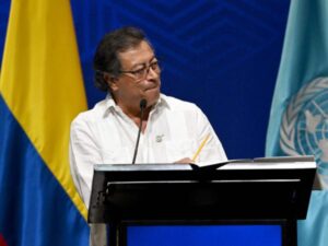 Presidente Petro criticó las COP y dijo que 'los gobiernos solo hablan y no actúan' | Gobierno | Economía