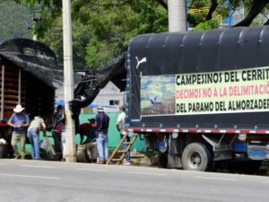 Protesta de campesinos y mineros por norma que crea zonas de reservas donde hay actividad económica | Regiones | Economía