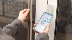 Samsung añade una función en los Galaxy para abrir la puerta de tu casa