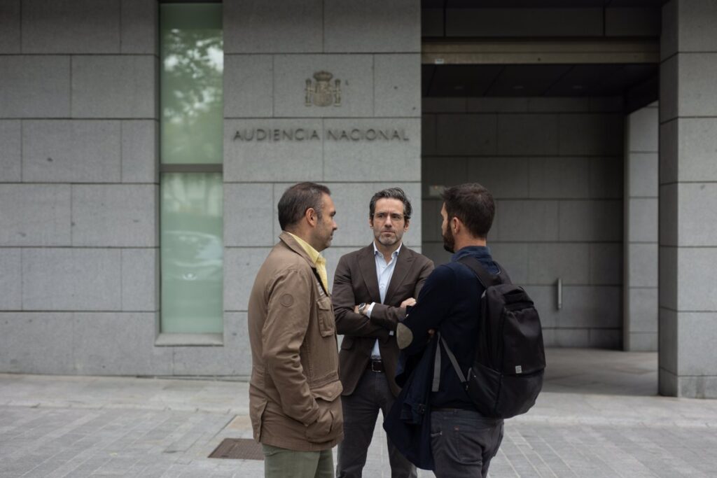 "Se precisa algo más" que una noticia