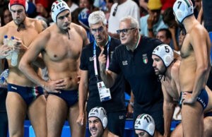 Selección italiana de waterpolo recibió suspensión de 6 meses por agredir a árbitros en París 2024