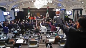 Senado de México aprueba las reglas para la elección judicial en 2025