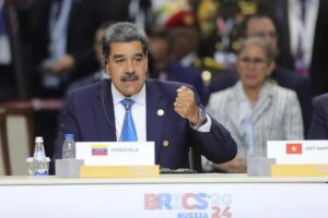"Sistema de pagos global no puede seguir siendo un arma de agresión económica": Maduro en los BRICS