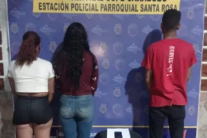 Tres sujetos detenidos tras hurtar un teléfono en Las Ferias