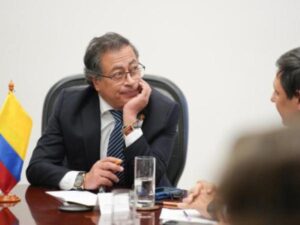 Tribunal sancionó a Gustavo Petro con multa por desacatar nombramientos en la Creg | Gobierno | Economía