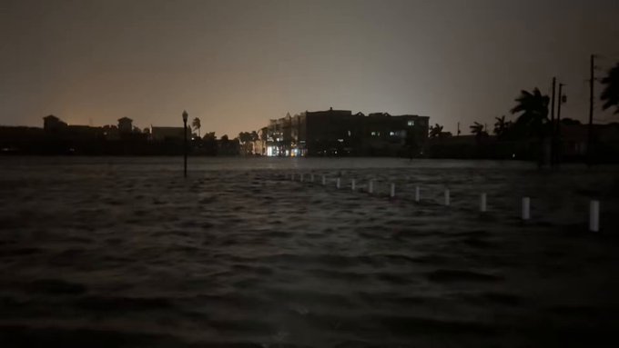 ÚLTIMA HORA | Emergencia por inundaciones en Tampa Bay tras el impacto del huracán Milton - AlbertoNews