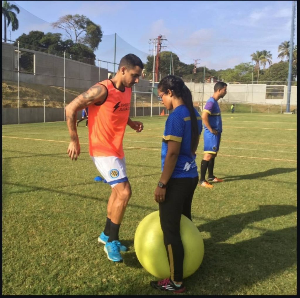 Úrsula Flores: Trabajar con deportistas enseña a no rendirse | Diario El Luchador
