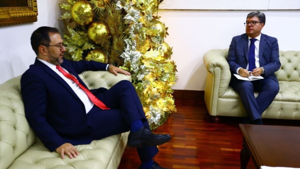 Venezuela condena declaraciones de asesor de Lula y llama a consultas a su embajador en Brasil