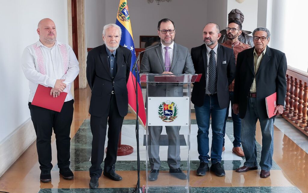 Venezuela se propone como mediador para lograr diálogo político en Colombia