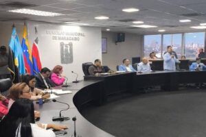 Voto salvado del PSUV: opositor asume como alcalde encargado de Maracaibo