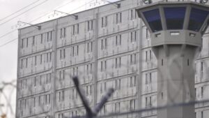 alertan falta de asistencia médica en la cárcel El Pedregal