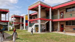 buscan a 2.500 jóvenes para que estudien becados carreras universitarias