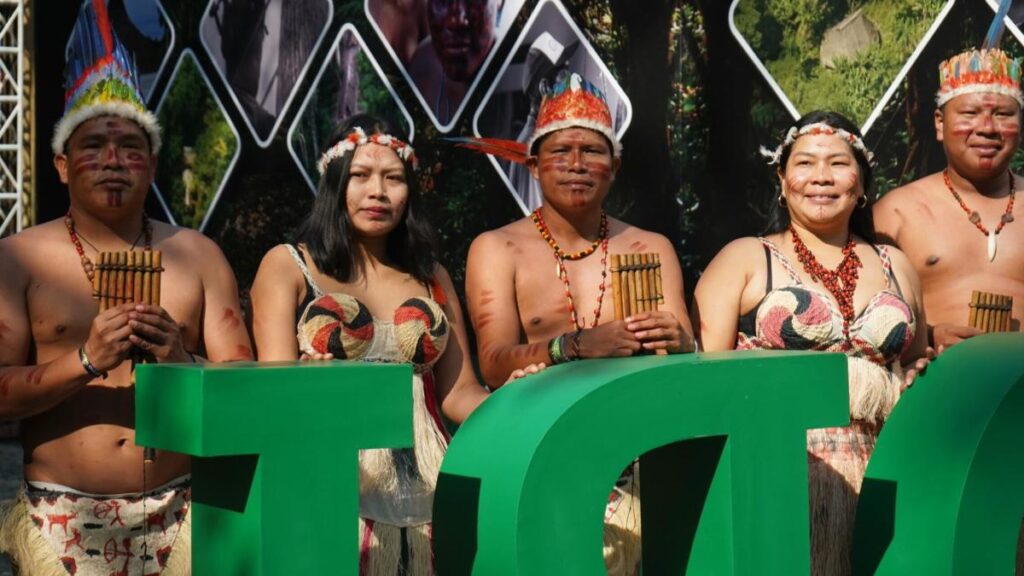 coalición de indígenas de 9 países por el Amazonas piden mecanismos de financiación para proteger sus territorios