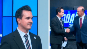 el director salió de su oficina