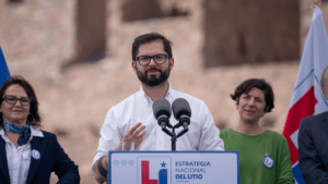 el gobierno de Gabriel Boric anunció un proyecto para condonar deudas universitarias de miles de estudiantes