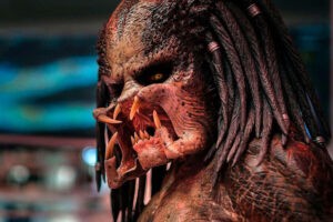 el jefazo de Fox confirma por sorpresa que el estudio estrenará dos películas de Predator el próximo año
