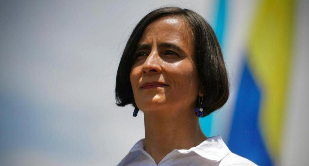 por primera vez se iza bandera de la ONU en la zona azul