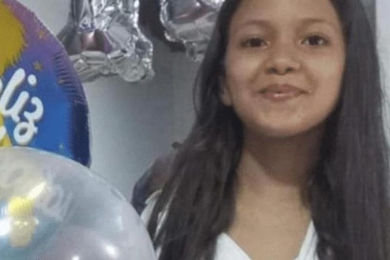 salió a comprar un champú y un vecino la secuestró y mató