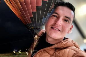 su globo aerostático fue alcanzado por una ráfaga de viento (+Video)