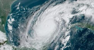 trayectoria en vivo y cuándo llegará a la Florida realmente