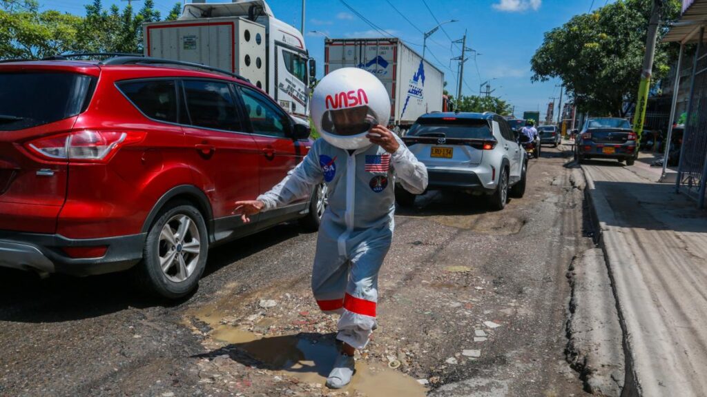 video del mal estado de la avenida Circunvalar