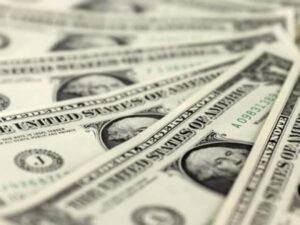 ¿Qué tanta fuerza ha perdido el dólar como moneda de reserva internacional? | Finanzas | Economía
