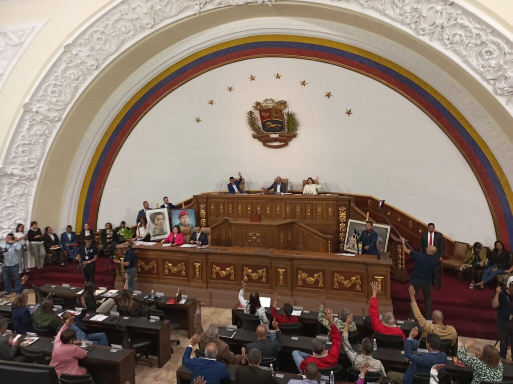 ¿Las reformas a las leyes electorales son posibles antes del 15D? Lo que se maneja en la comisión de diálogo