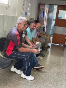 50 hombres se hicieron sus ecos y antígenos prostáticos por el Mes Azul