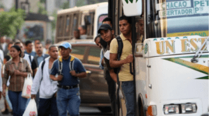 Anunciaron aumento del pasaje mínimo en Venezuela