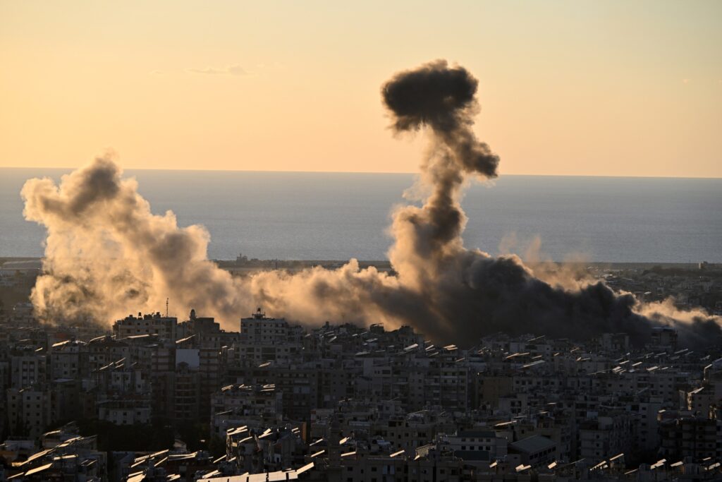Ataques israelíes en sur y este de Líbano dejan 31 muertos, reporta el Ministerio de Salud - AlbertoNews