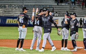 Caribes venció a Tigres con un rally en el noveno - AlbertoNews