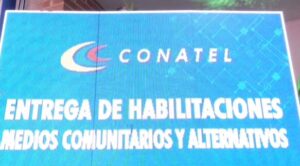 Conatel otorga 37 títulos administrativos a medios comunitarios del país - AlbertoNews