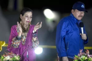 Daniel Ortega propone que su esposa sea "copresidenta" de Nicaragua
