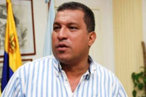Denuncian que exgobernador Alfredo Díaz fue detenido por el Sebin