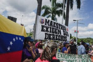Denunciaron irregularidades con el pago a docentes por parte del Ministerio de Educación