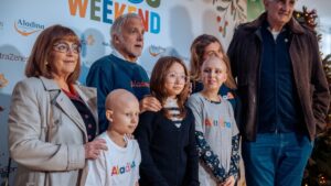 Descubre la magia del mercadillo navideño de la Fundación Aladina: solidaridad y regalos únicos