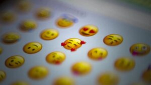 Descubre los nuevos emojis que llegarán a tu móvil en los próximos meses