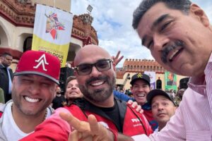 El Potro y Omar Enrique con Maduro