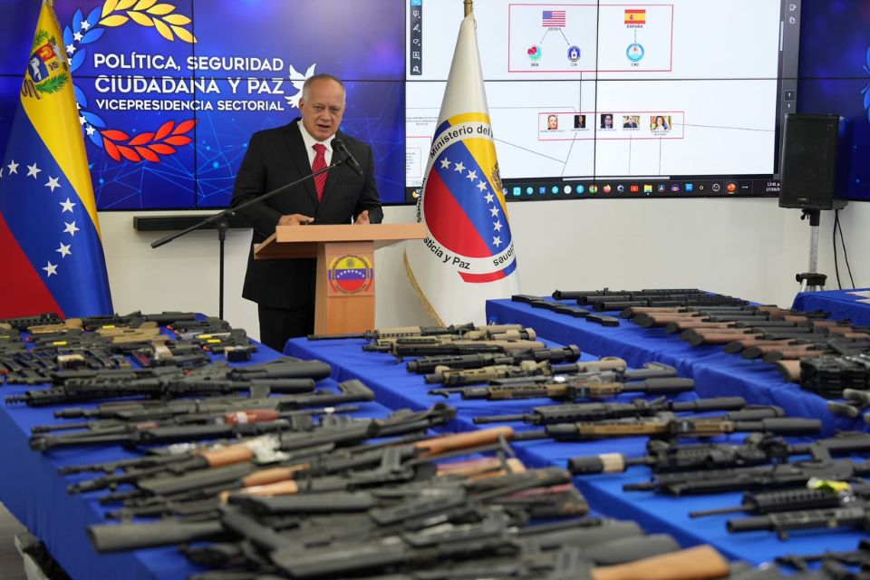 Diosdado Cabello informó de supuesto plan de Machado para derrocar a Maduro