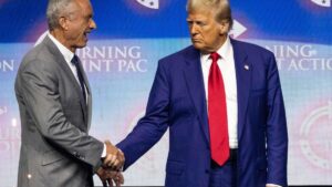 Donald Trump designó al antivacunas Robert F. Kennedy Jr. como secretario de Salud