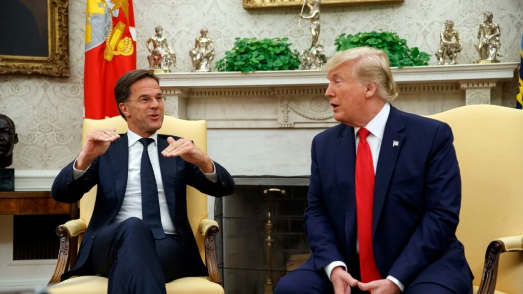 Secretario general de la OTAN y Trump se reúnen en Florida para hablar sobre seguridad global