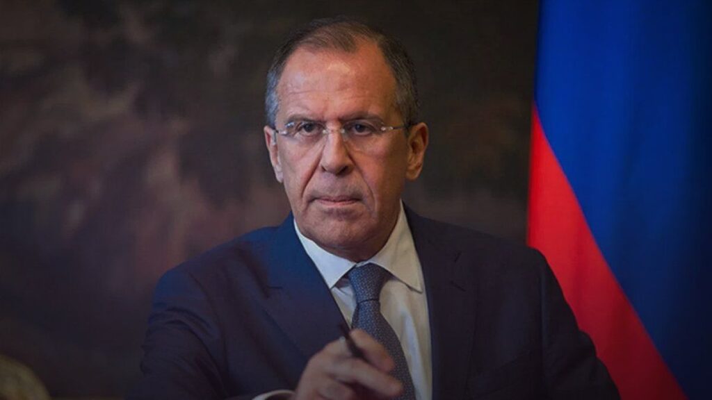 El canciller de Rusia aseguró que ve muy lejana una solución diplomática con Ucrania