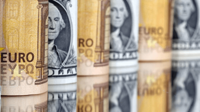El euro cae a $1,0522