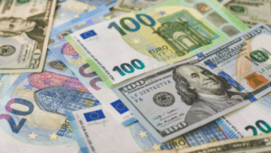 El euro pierde los $1,07